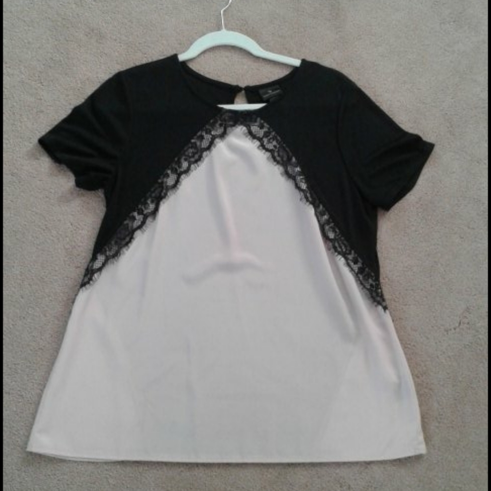 Pretty black and pink lace detail top